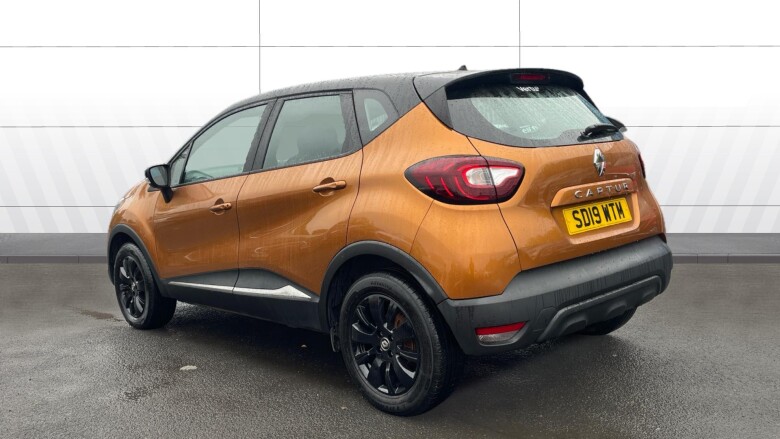 Renault Captur 0.9 TCE 90 Play 5dr Petrol Hatchback